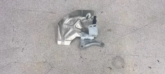 BMW M5 Other engine bay part 7847578 13717847578 7846595
