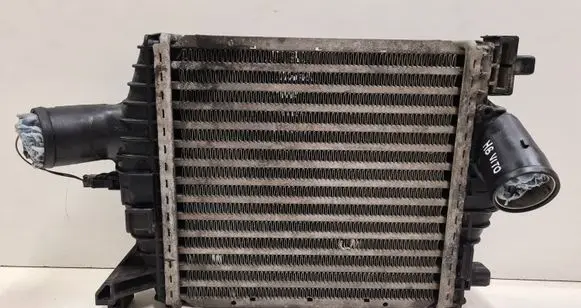 Mercedes-Benz Vito Viano W638 Intercooler radiator 160010041F 6385012901 199948