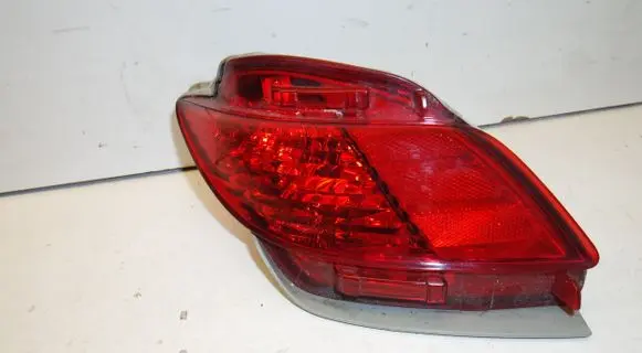 Lexus RX 330 - 350 - 400H Rear tail light reflector NOTSPECIFIED