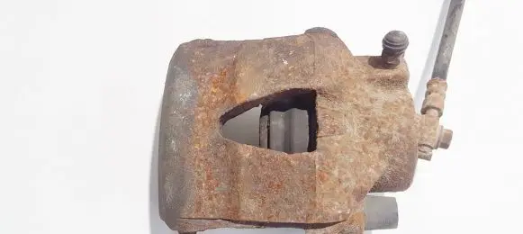 Volkswagen Golf V Front brake caliper