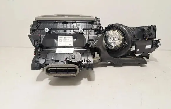 Interior heater climate box assembly