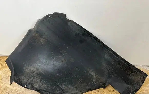 Audi A8 S8 D2 4D Front wheel arch liner splash guards 4D0821192