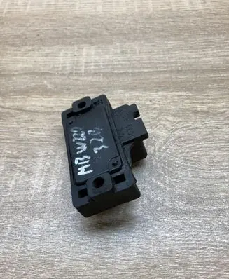 Mercedes-Benz S W220 Air pressure sensor 3617406 0398317