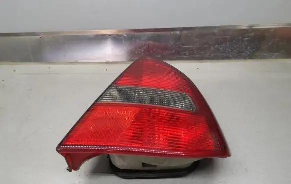 Mitsubishi Carisma Rear/tail lights 151086