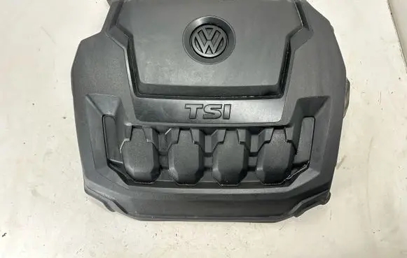 Volkswagen Tiguan Allspace Engine cover (trim) 06K103925CL