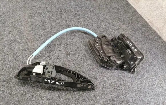 BMW 6 G32 Gran Turismo Front door lock 7477694 51227477694 7401206