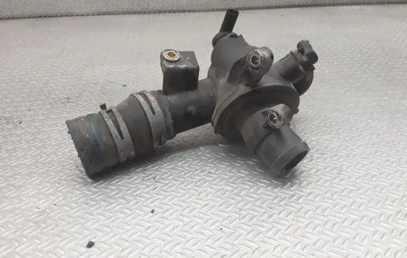 Mercedes-Benz Vito Viano W639 Thermostat/thermostat housing A6512000615