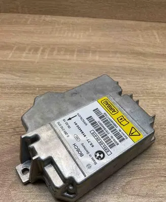 BMW 3 E90 E91 Airbag control unit/module 9184432 0285010070