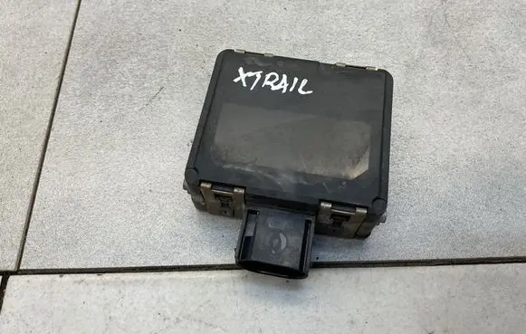 Nissan X-Trail T32 Distronic sensor radar 284384CB1B