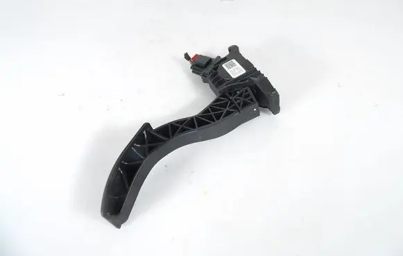 Audi A3 S3 8V Accelerator throttle pedal 5Q1723503F
