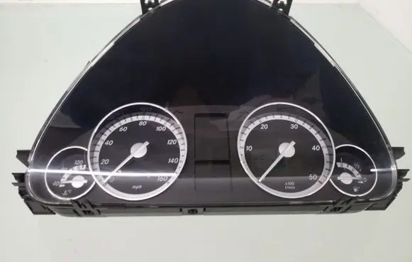 Mercedes-Benz C W203 Speedometer (instrument cluster) A2035403848 110080266