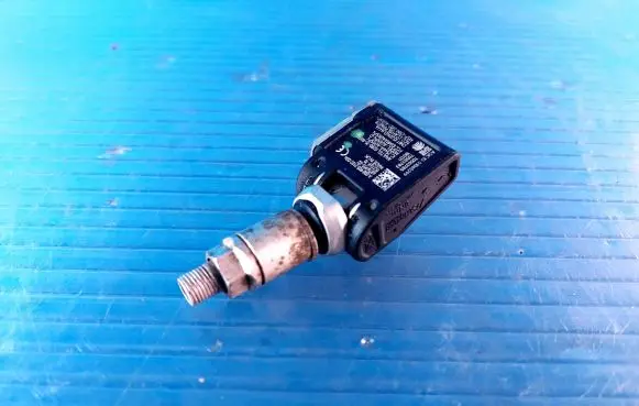BMW X4 G02 Tire pressure sensor 687695502 15276910