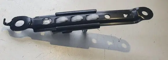 Toyota Avensis T270 Seat belt height adjuster 