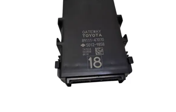 Toyota Prius (XW50) Gateway control module 8911147070 50129858