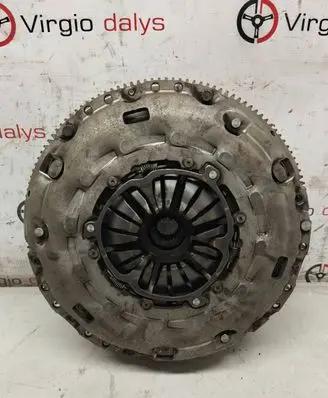 Volkswagen PASSAT B6 Clutch set kit 124035410 F2312