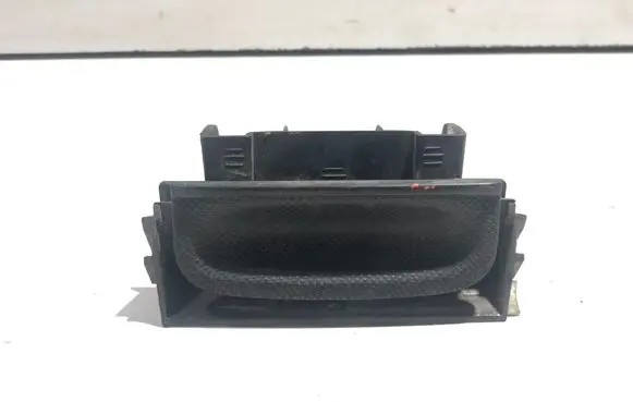 Citroen C4 Grand Picasso Tailgate opening switch 4108
