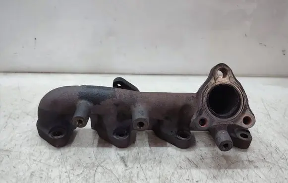 KIA Optima Exhaust manifold