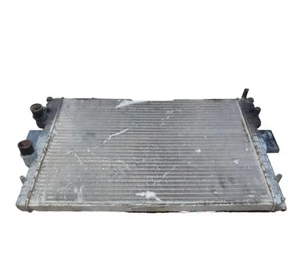 Iveco Daily 35 - 40.10 Coolant radiator B873