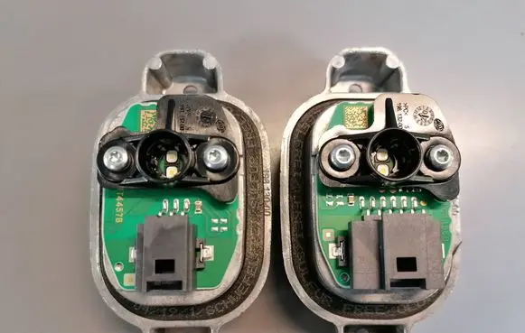 BMW 1 F20 F21 LED ballast control module 7428425 63117428425