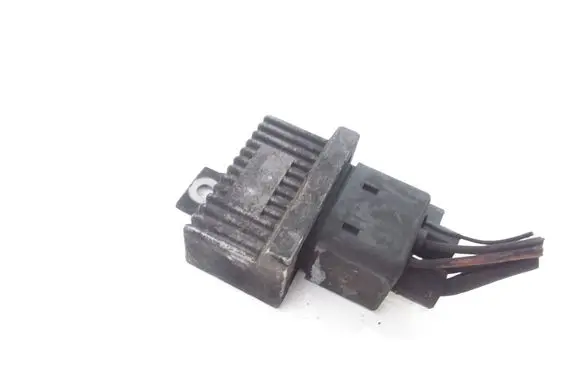 Renault Scenic I Glow plug pre-heat relay 7700115078