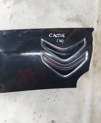 Citroen C4 Cactus Manufacturer badge logo/emblem 