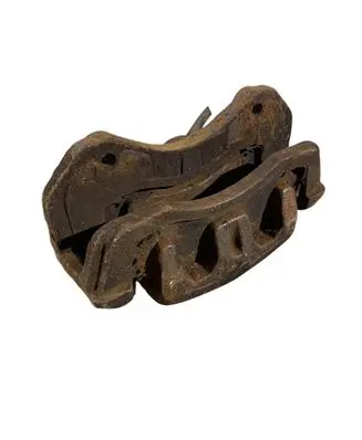 Mitsubishi Outlander Front brake caliper