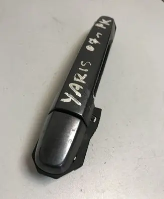 Toyota Yaris Front door exterior handle 692110D901