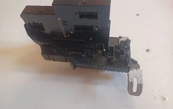 Mercedes-Benz E W212 SAM control unit A2129009622