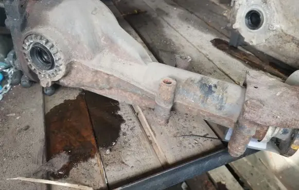 Rear differential