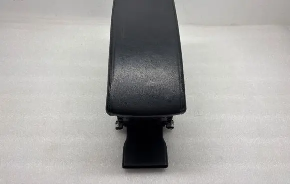 Volkswagen PASSAT B6 Armrest 3C0864207 10769 VW46XAL