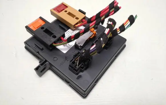 Audi A6 S6 C6 4F Comfort/convenience module 4F0907279 4F0910279N 8A0937530