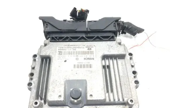 Hyundai i20 (PB PBT) Engine control unit/module ECU 39111-2A000