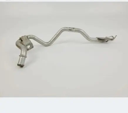 Audi A8 S8 D4 4H Engine coolant pipe/hose 4H0121485R