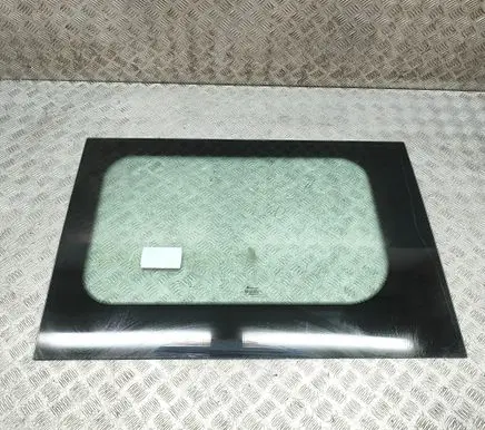 Peugeot Boxer Rear side window