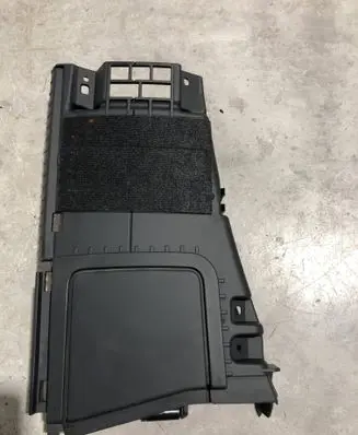 Audi S5 F5 Seat belt trim 8W7868431