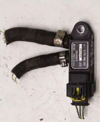 Fiat 500X Exhaust gas pressure sensor 55241075