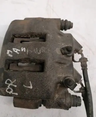 Renault Master II Front brake caliper 331181