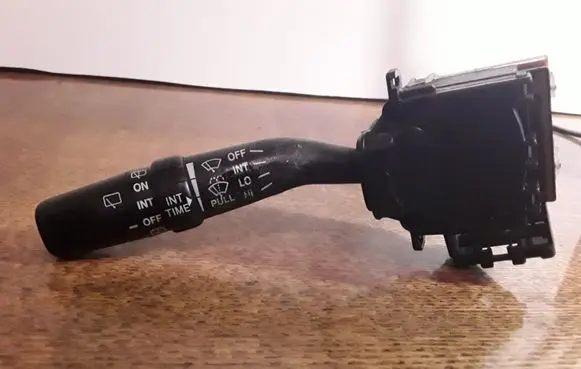 Toyota Avensis T220 Wiper control stalk 17A089RH1