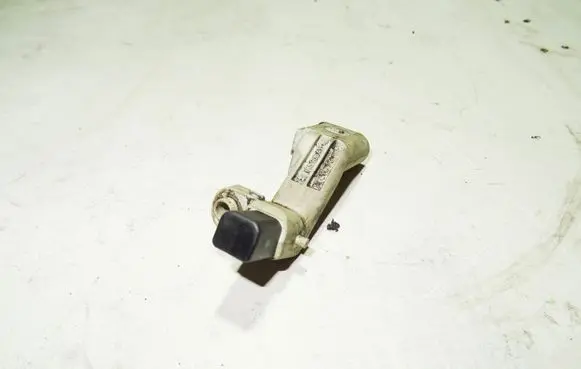 Volkswagen Touran I Crankshaft position sensor 045906433A