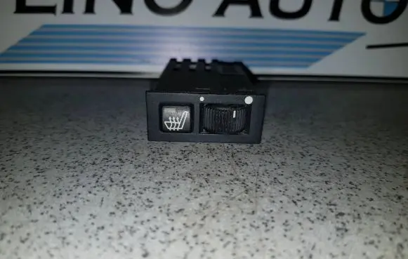 BMW 7 E38 Seat heating switch 61318352259 459500 0305500