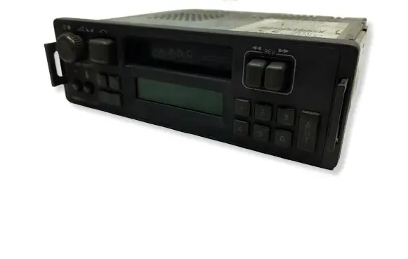 Volvo S70 V70 V70 XC Radio/CD/DVD/GPS head unit 30850648KASACJA 30850648
