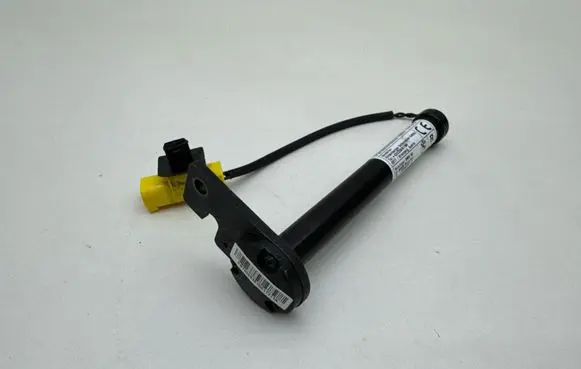 BMW 2 F45 Bonnet Pedestrian Airbag Actuator 0589P1000095