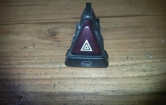 Mercedes-Benz A W168 Hazard light switch 1688206710