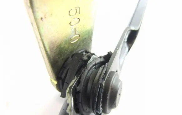 Hyundai Santa Fe Front wiper linkage 