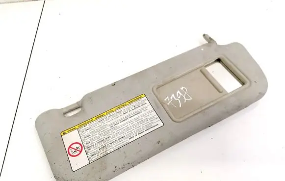 Toyota Avensis T270 Sun visor