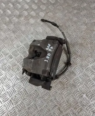 Mercedes-Benz GLE (W166 - C292) Front brake caliper
