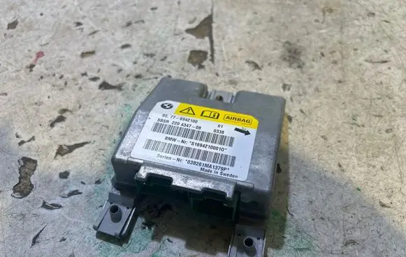 BMW 5 E60 E61 Airbag control unit/module 6942100 22043470 S16942100010