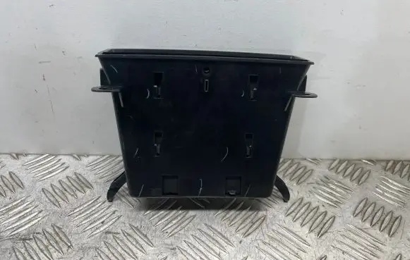 BMW 5 GT F07 Glove box central console 9142154