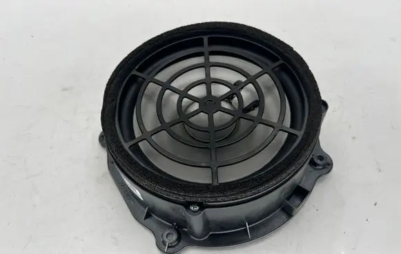 Audi Q7 4L Front door speaker 4L0035415B
