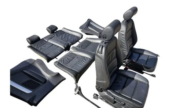 Seat set
